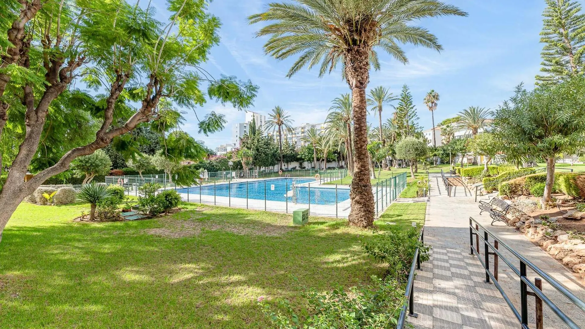 Apartment 797 Holiday Rentals - Apartamento Con Hermosas Vistas Benalmadena Spain